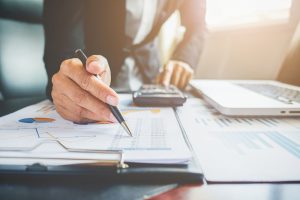 Aplicando Conhecimentos de Pós-Graduação em Contabilidade no Ambiente de Trabalho