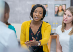 riscos psicossociais exemplos